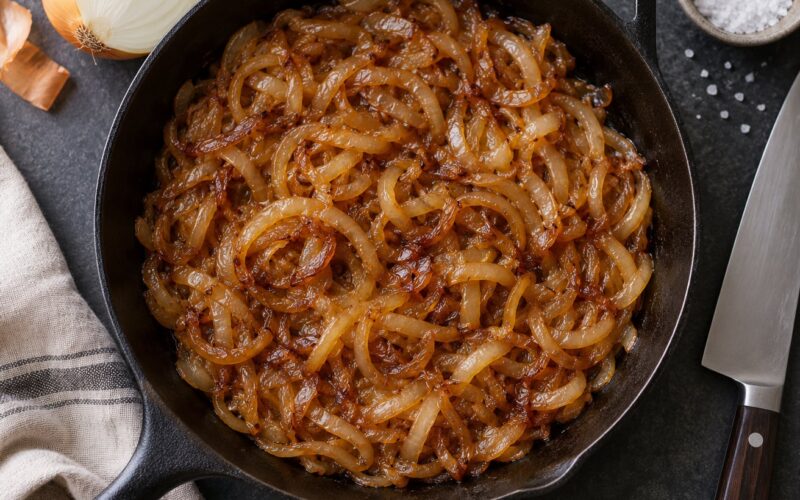 How to Make Caramelized Onions for Burgers (2026)